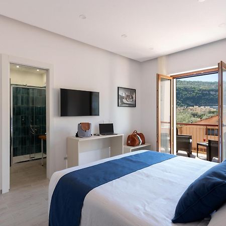 Mifra Suites Sorrento Bagian luar foto