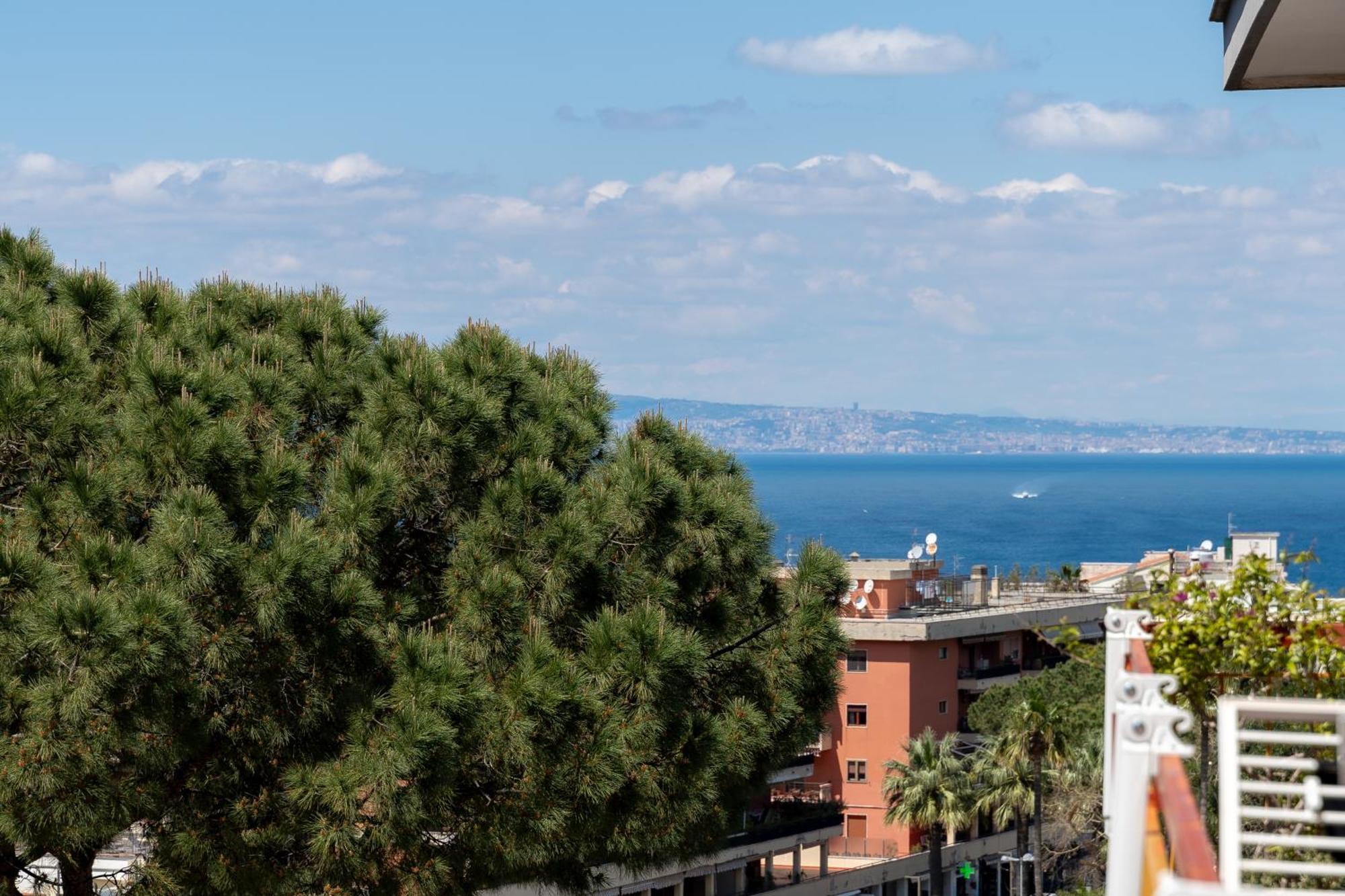 Mifra Suites Sorrento Bagian luar foto